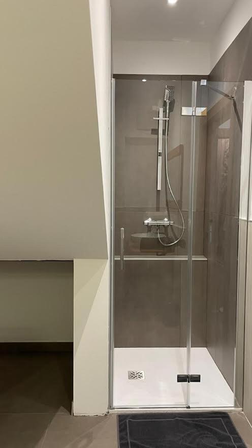 Api Tenna Apartments Glicine 1 ภายนอก รูปภาพ